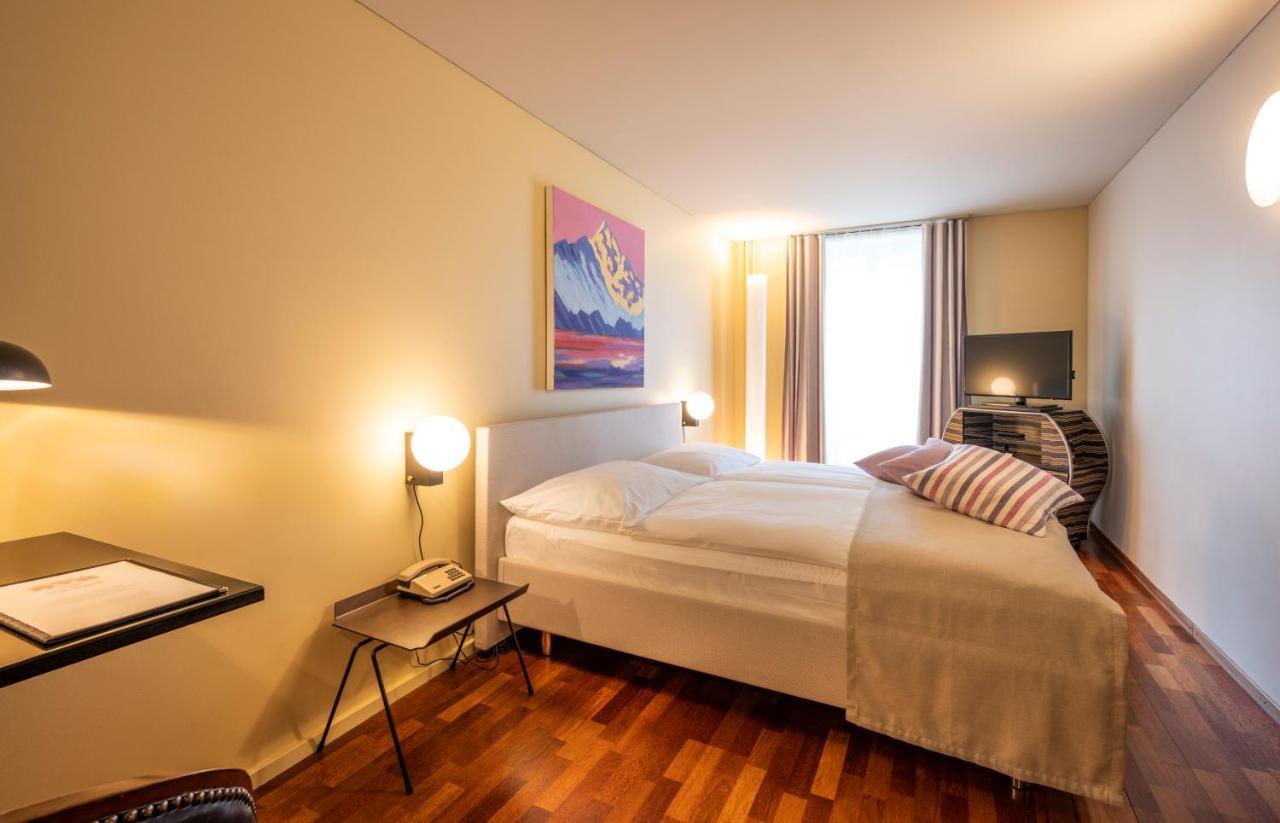 Hotel Rebstock 3*